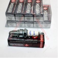 Свечи зажигания BRISK super LR15YC-1 [1315] ВАЗ 2110-2112, Калина 1118, Приора 2170 (8 клап.двиг.)